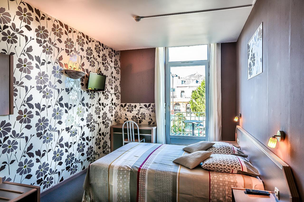Le Terminus Hotel Villeneuve-sur-Lot Luaran gambar